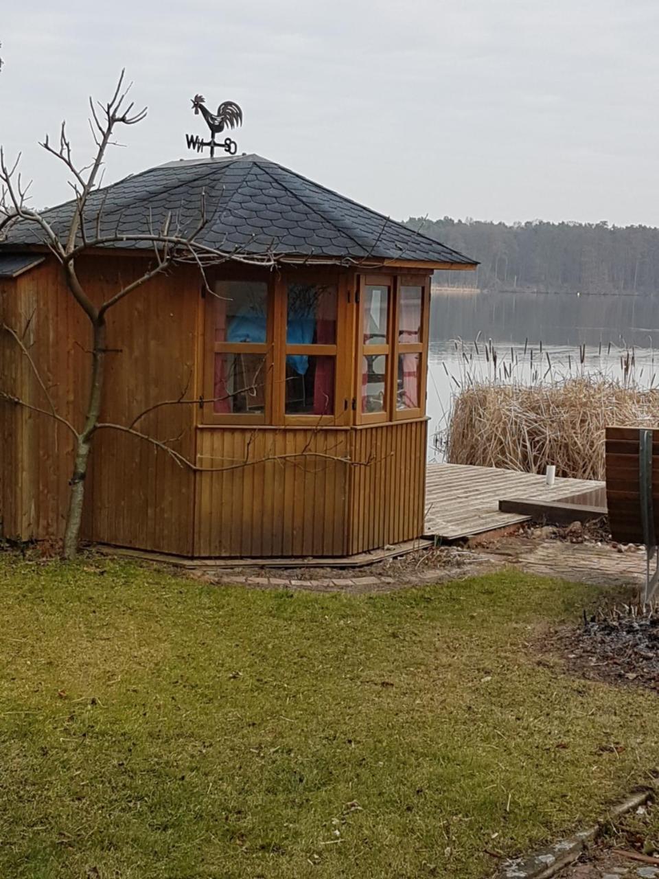 Zeuthen Ferienwohnung Am See, Stadtgrenze Berlin エクステリア 写真